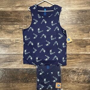 VAST LIFE Navy Tank Top with Graphic Print